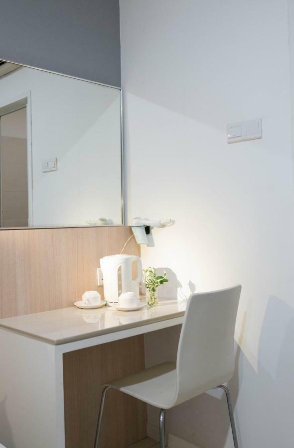 Country Inn Kulai Kültér fotó